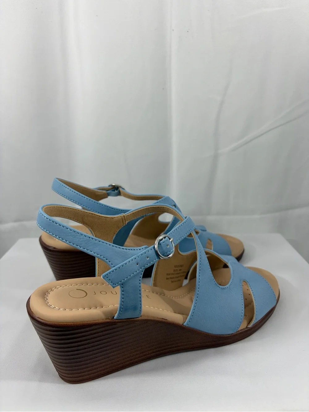 NWT Journee Women’s Size 8 Light Blue Slingback Wedge Sandals